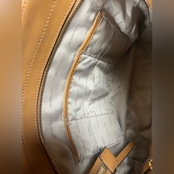 Michael Kors Brown Signature Logo Tote Gold Chain Shoulder Bag - Picture 9 of 11